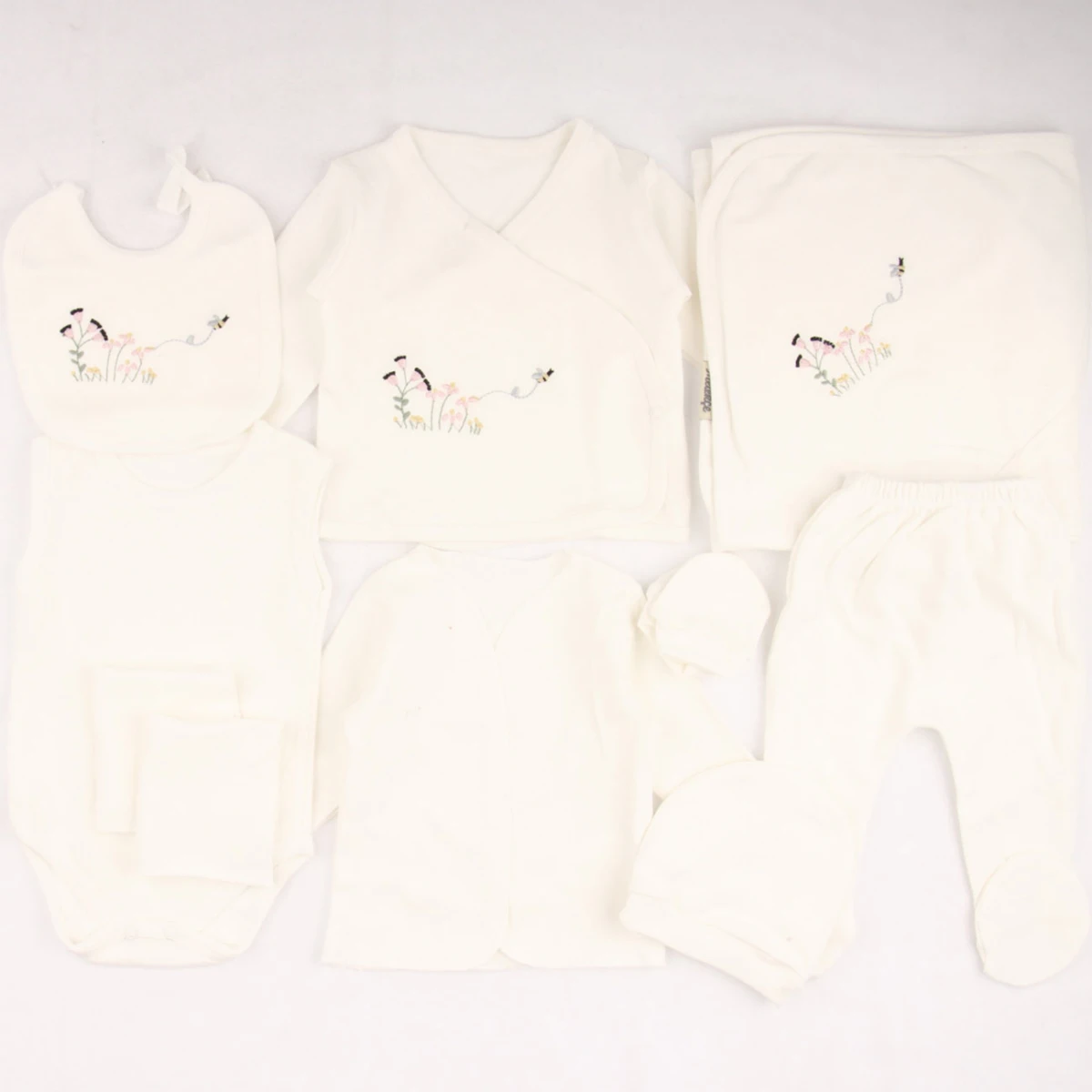 CICEKLER ARI NAKISLI BEBE 10LU ZIBIN SET