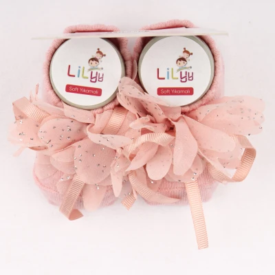 0/6 AY AYAKLI AKSEUSARLI BEBE CORAP