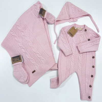 PEMBE