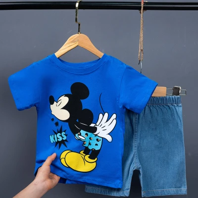 1/4 Y MIKI KISS BASKILI SORTLU ERKEK TAKIM