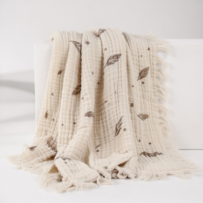 4 KAT DOLGULU YAPRAK DESENLI BEBE BATTANIYE