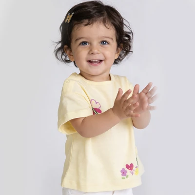 9/24 AY KELEBEK BASKILI KIZ TISORT